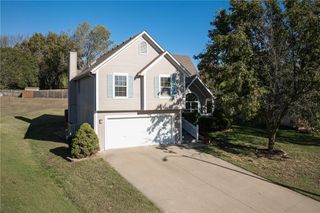 1303 Kimberly Drive, Warrensburg, MO 64093