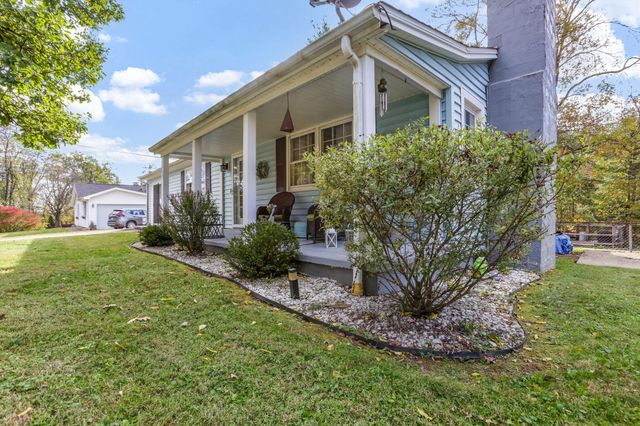 733 Walnut Drive, Logan, OH 43138