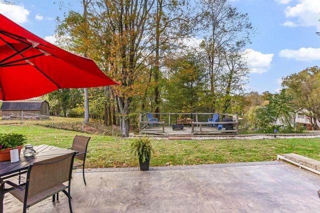 733 Walnut Drive, Logan, OH 43138