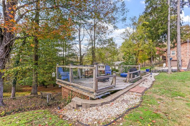 733 Walnut Drive, Logan, OH 43138