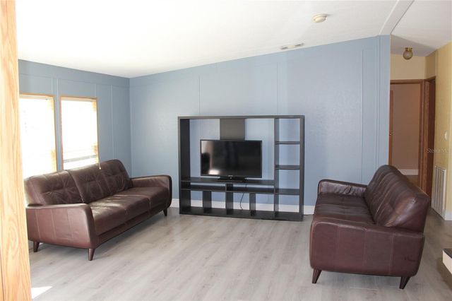 13201 CROWELL ROAD, Brooksville, FL 34613