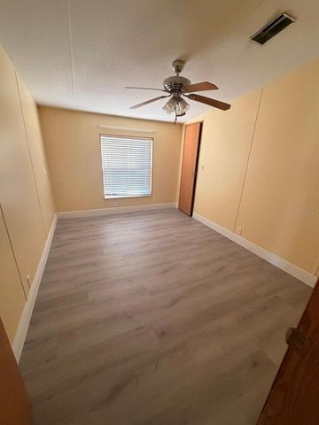 13201 CROWELL ROAD, Brooksville, FL 34613