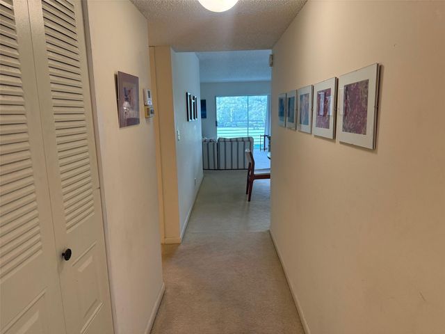 8405 NW 61st St D315, Tamarac, FL 33321
