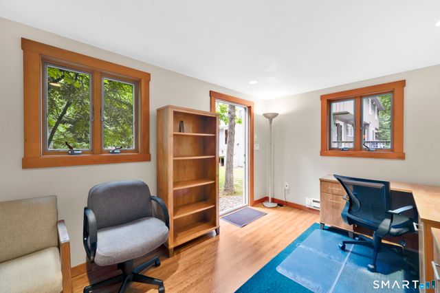 2 Merrywood, Simsbury, CT 06070