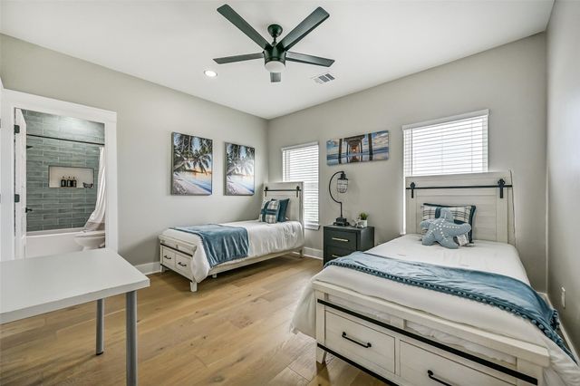 25943 Bay Breeze Drive, Galveston, TX 77554