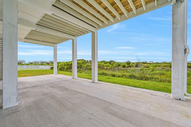 25943 Bay Breeze Drive, Galveston, TX 77554