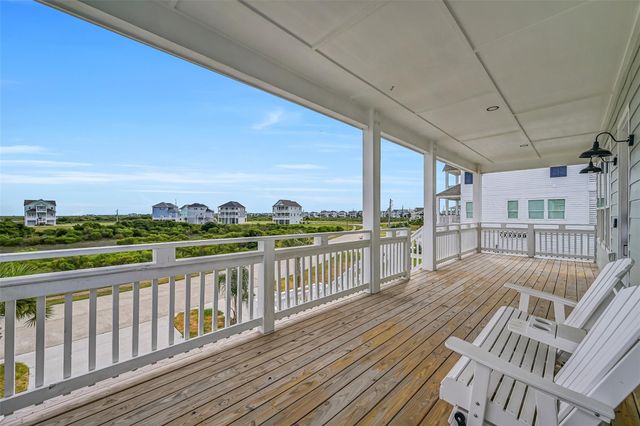25943 Bay Breeze Drive, Galveston, TX 77554