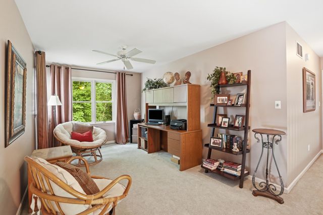 7621 Hamlin Street, Crown Point, IN 46307