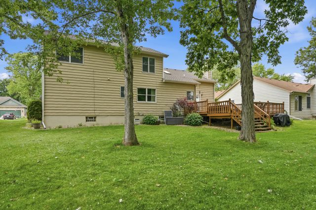 7621 Hamlin Street, Crown Point, IN 46307