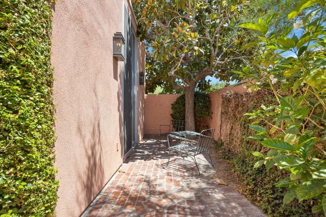 73576 Malabata Drive, Palm Desert, CA 92260