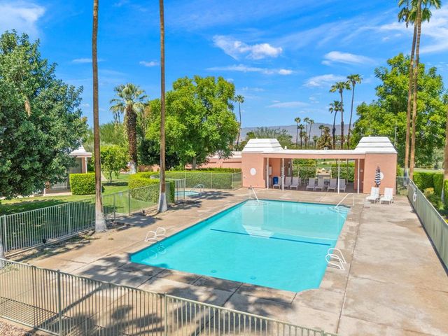 73576 Malabata Drive, Palm Desert, CA 92260