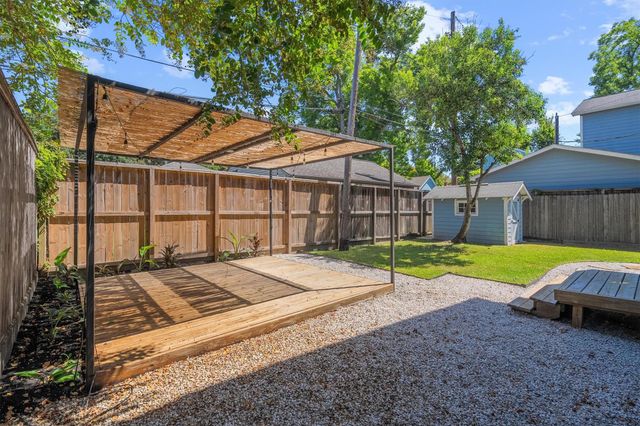 107 Munford Street, Houston, TX 77008