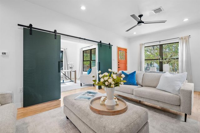 107 Munford Street, Houston, TX 77008