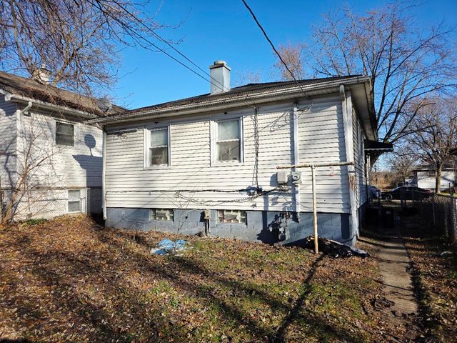 794 Porter Street, Gary, IN 46406