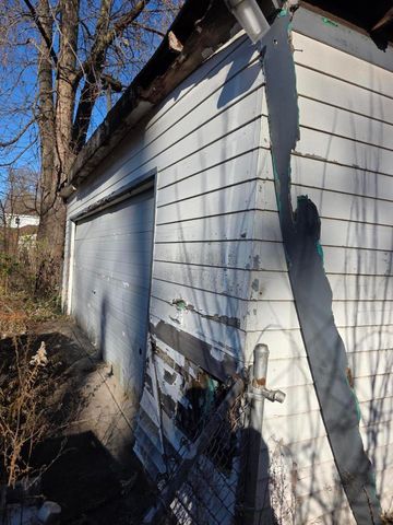 794 Porter Street, Gary, IN 46406