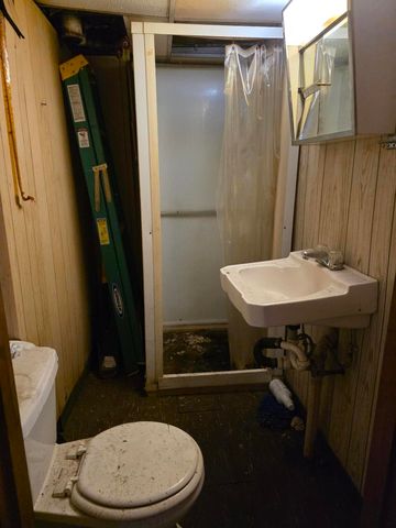 794 Porter Street, Gary, IN 46406