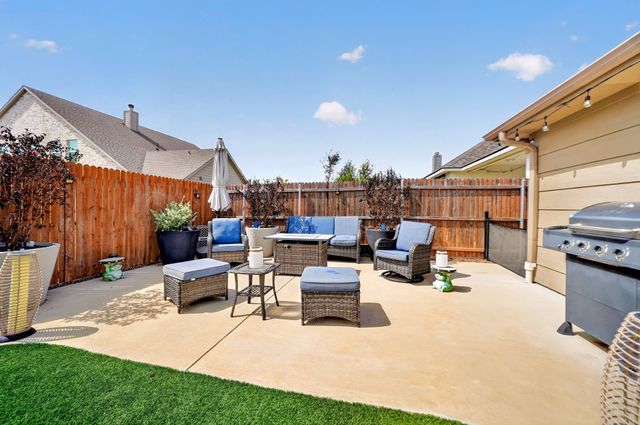 1528 Sidewinder Trail, Weatherford, TX 76087