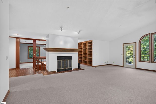 12 Lookout Lane, Salem, SC 29676
