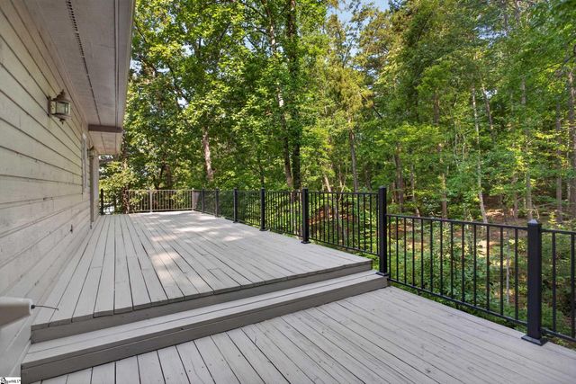 12 Lookout Lane, Salem, SC 29676