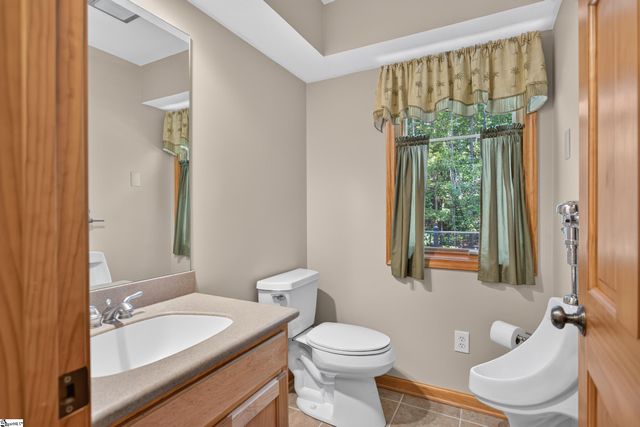 12 Lookout Lane, Salem, SC 29676