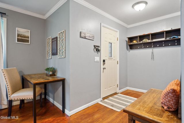 160 Clamsteam Road, Halfmoon, NY 12065