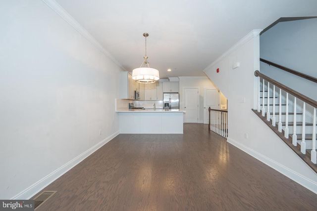 220 CHARLES ELLIS DR, Newtown Square, PA 19073
