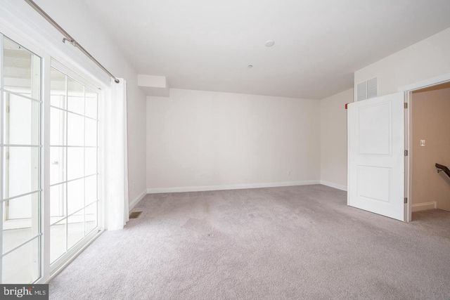 220 CHARLES ELLIS DR, Newtown Square, PA 19073