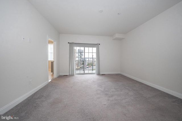 220 CHARLES ELLIS DR, Newtown Square, PA 19073