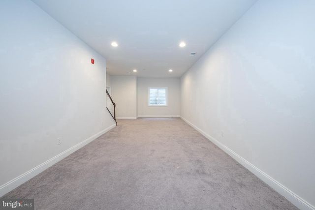 220 CHARLES ELLIS DR, Newtown Square, PA 19073