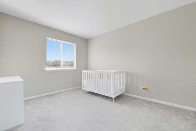 93 Berkshire Court, Gurnee, IL 60031