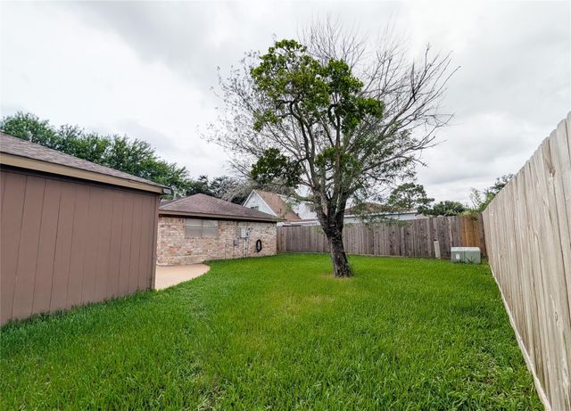 11662 Sagewind Drive, Houston, TX 77089