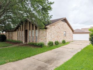 11662 Sagewind Drive, Houston, TX 77089