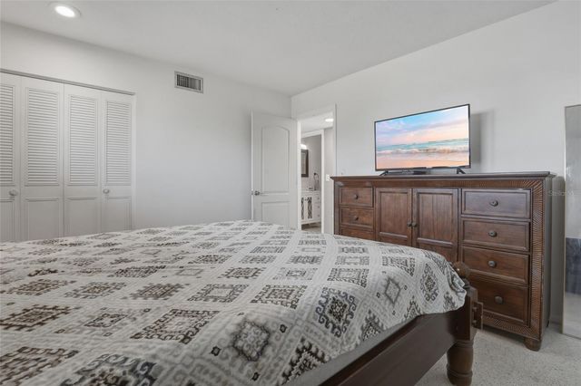 1621 SHEEHAN BOULEVARD, Port Charlotte, FL 33952