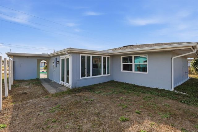 1621 SHEEHAN BOULEVARD, Port Charlotte, FL 33952