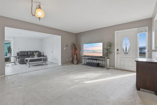 1621 SHEEHAN BOULEVARD, Port Charlotte, FL 33952