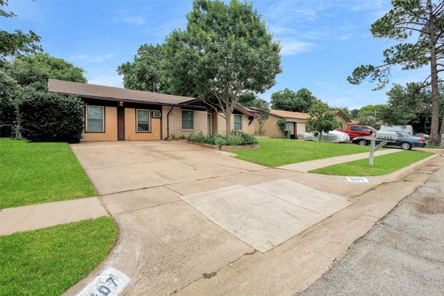 1507 Harvest Hill Lane, Arlington, TX 76014