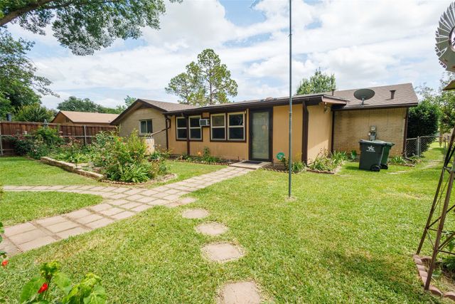 1507 Harvest Hill Lane, Arlington, TX 76014