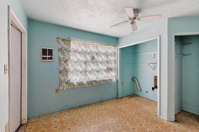 601 PALOMAS Drive SE, Albuquerque, NM 87108