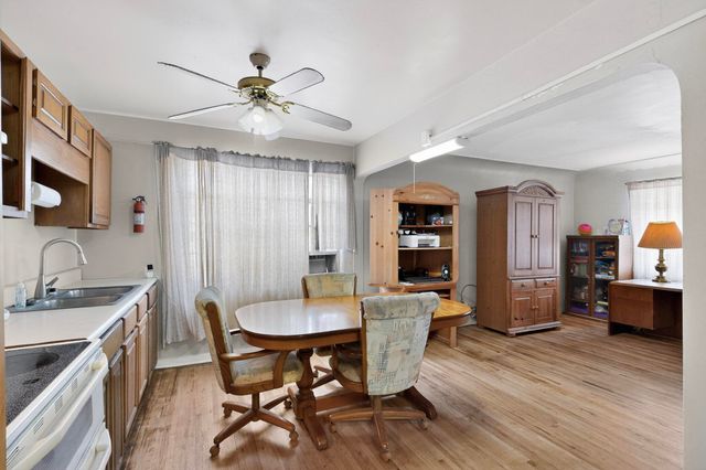 601 PALOMAS Drive SE, Albuquerque, NM 87108