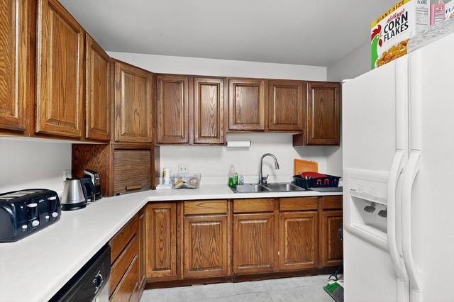 601 PALOMAS Drive SE, Albuquerque, NM 87108