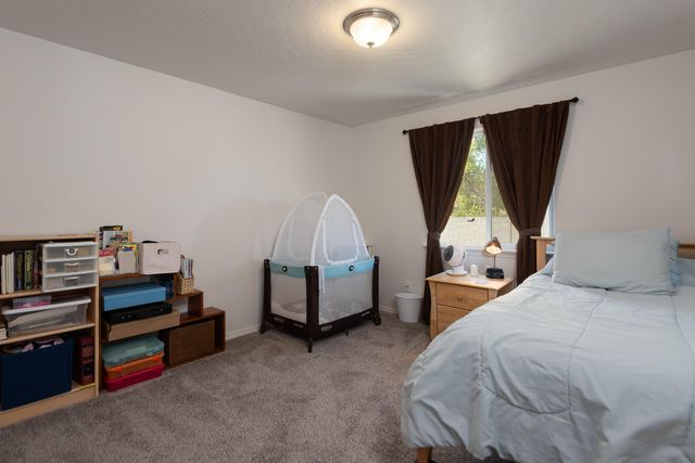 2955 NE Quiet Canyon Drive, Bend, OR 97701