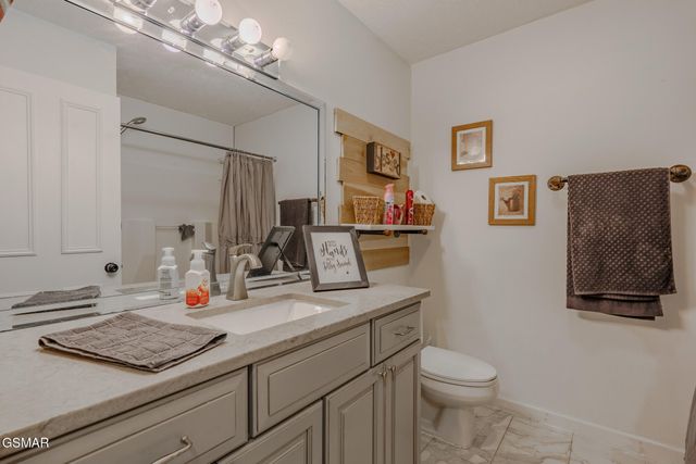 294 Cherokee Trail, Seymour, TN 37865