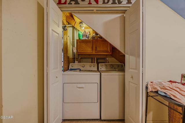 294 Cherokee Trail, Seymour, TN 37865