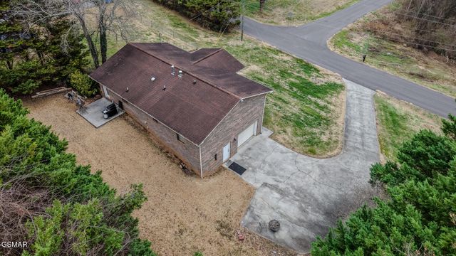 294 Cherokee Trail, Seymour, TN 37865