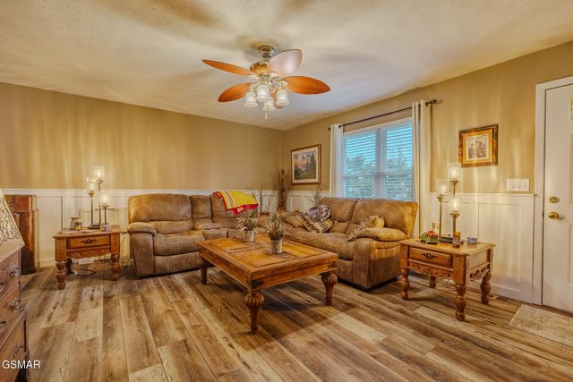 294 Cherokee Trail, Seymour, TN 37865