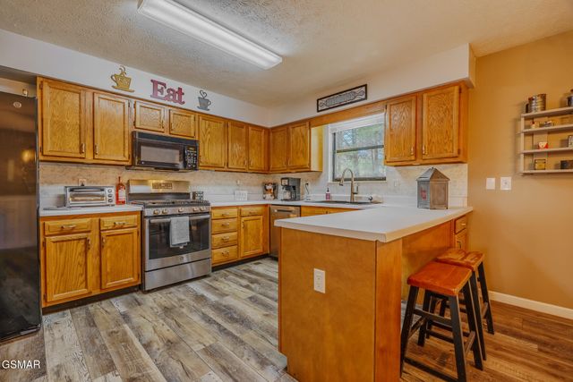 294 Cherokee Trail, Seymour, TN 37865