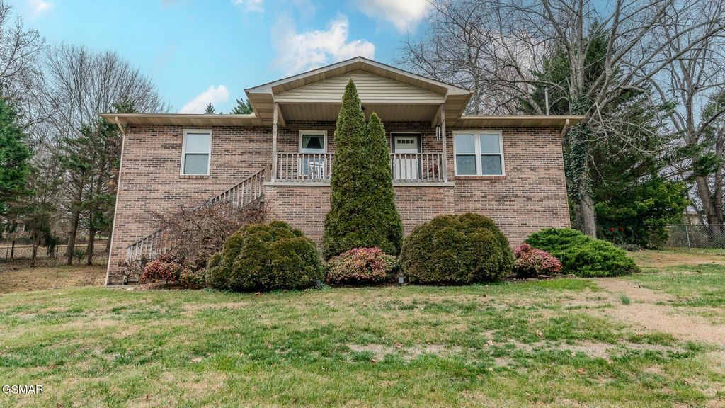 294 Cherokee Trail, Seymour, TN 37865