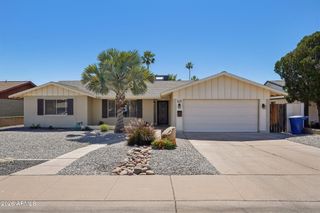 1125 E LODGE Drive, Tempe, AZ 85283