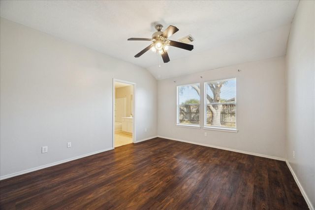 448 Sandstone Creek Lane, Dickinson, TX 77539