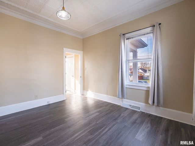 918 MARGARET Street, Pekin, IL 61554